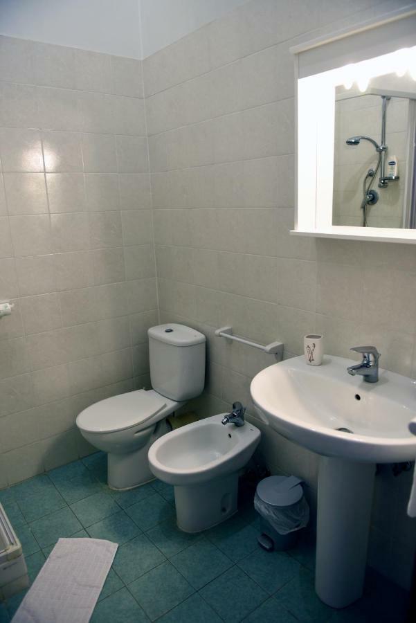 Acqua E Fuoco Chez Rachel Bed and Breakfast Riposto Exteriör bild